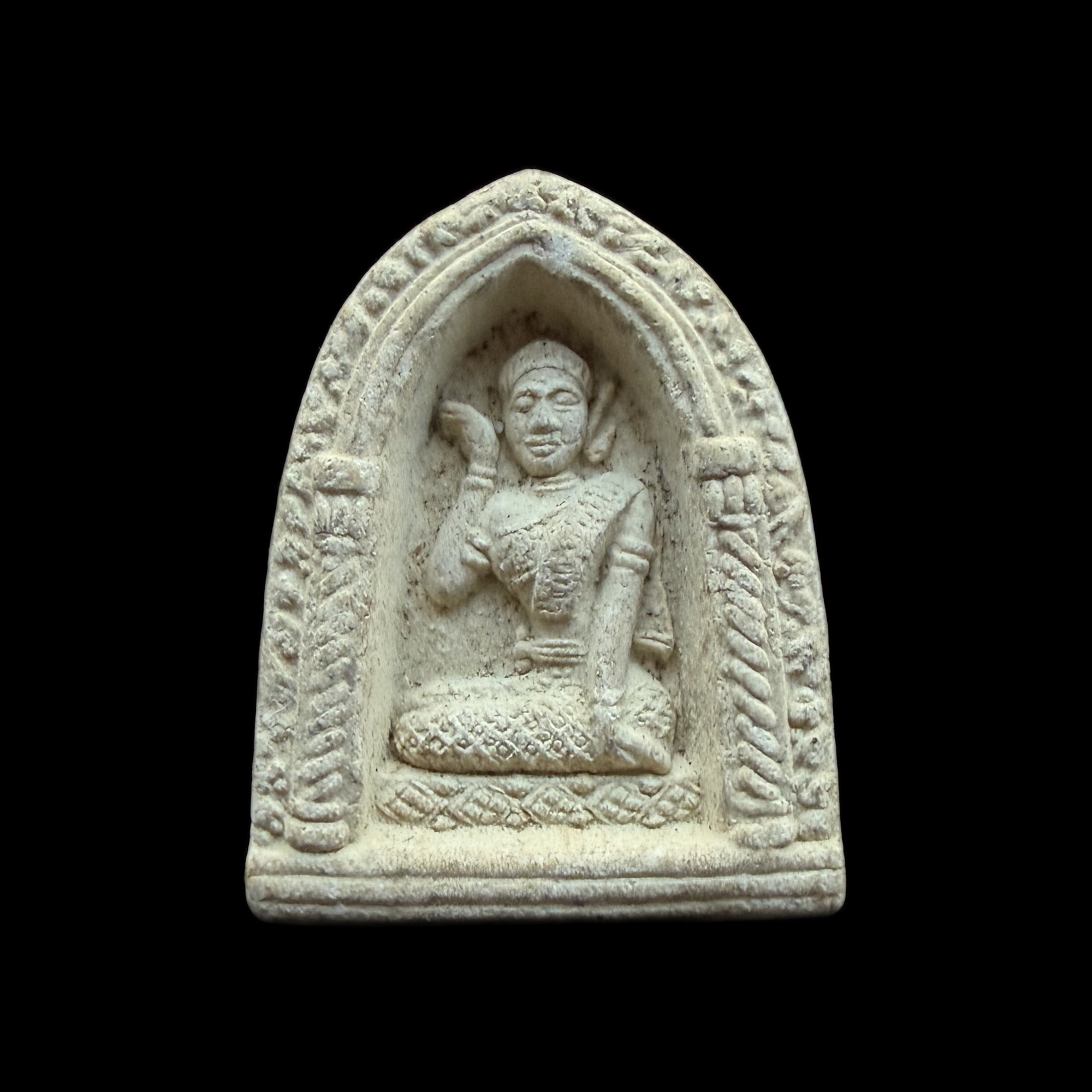 Nang Kwak — White Arched Twin-Pouch Back, front view