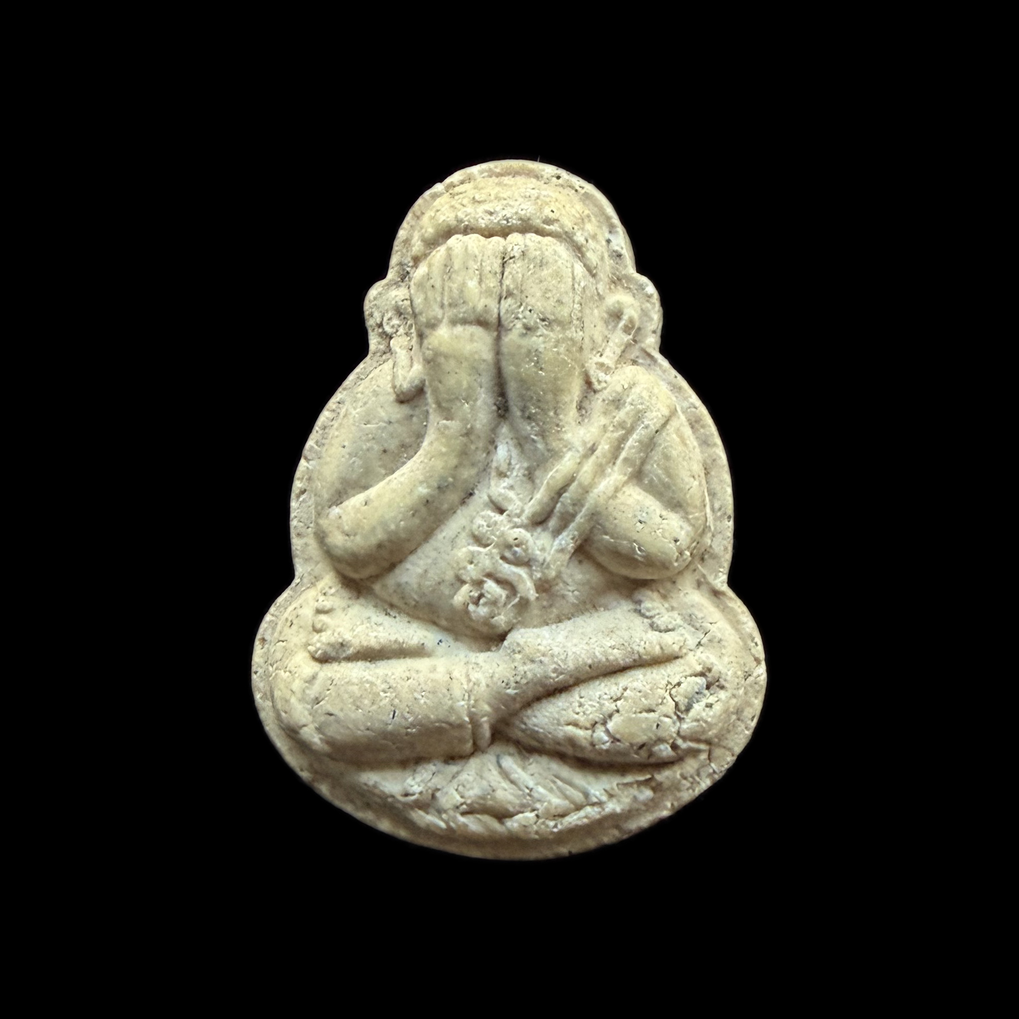 Phra Pidta — Freestanding Pale Sculptural Form, front view