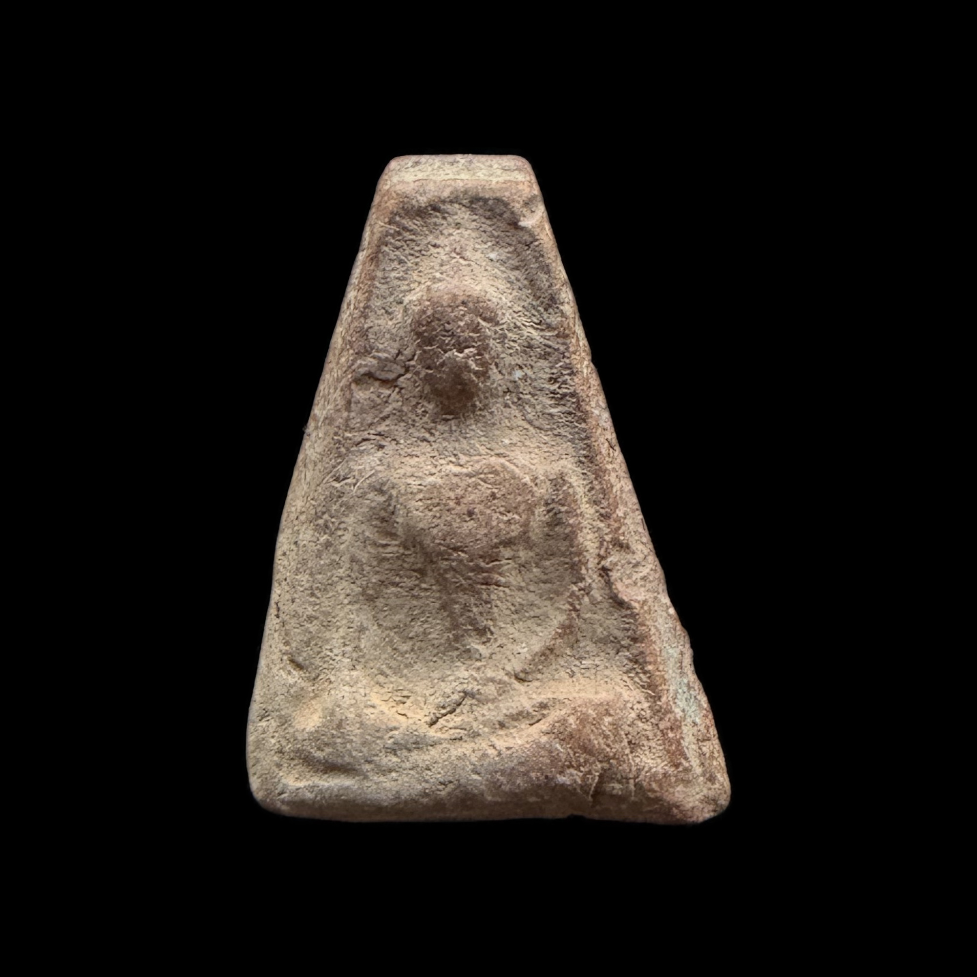 Phra Phong Suphan — Pale Trapezoid Relief, front view
