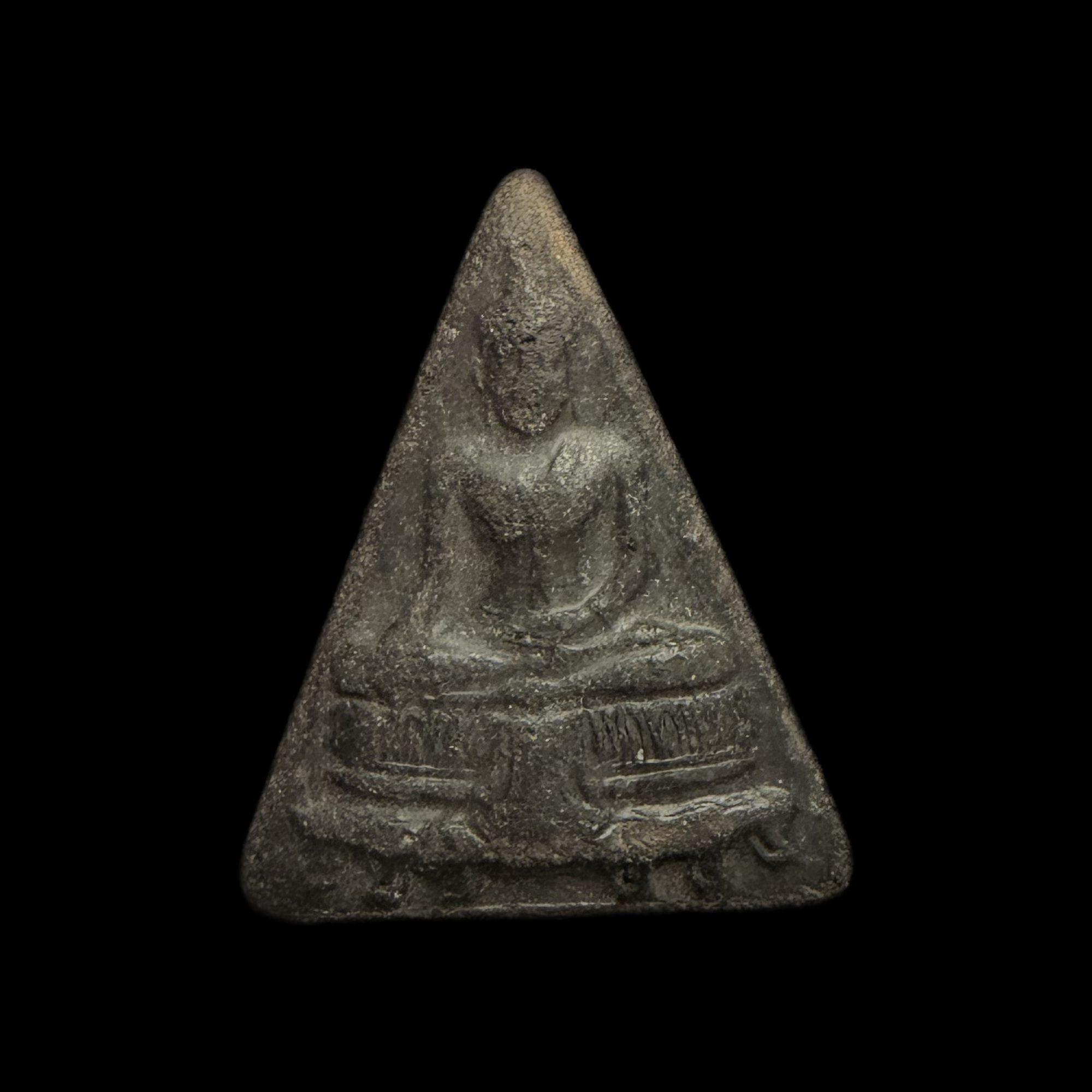 Phra Pak Nam — Pointed Dark Triangular Form, front view